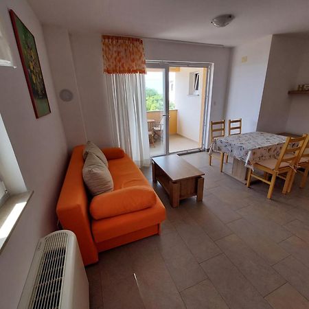 Apartments Palit Раб Екстериор снимка