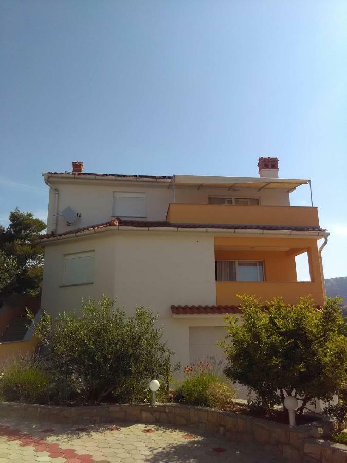Apartments Palit Раб Екстериор снимка