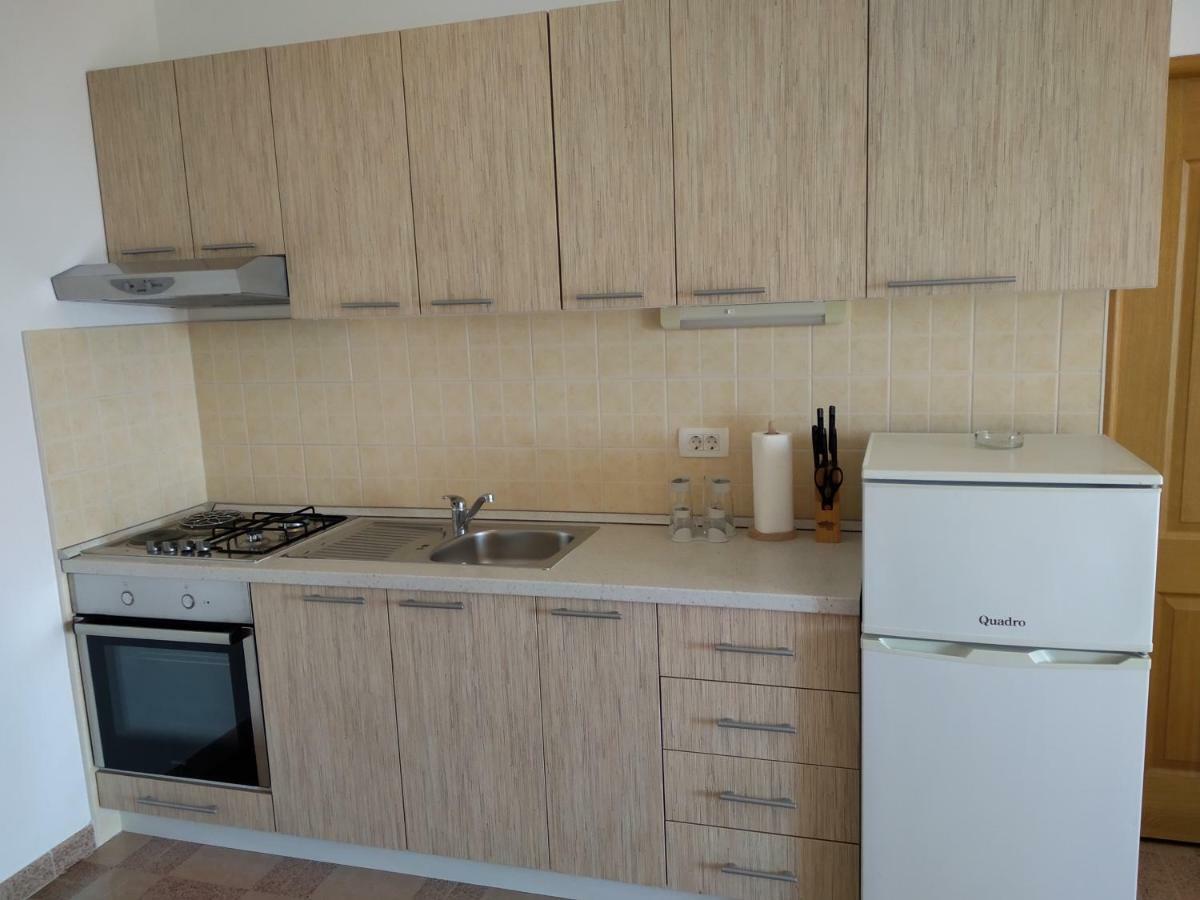 Apartments Palit Раб Екстериор снимка
