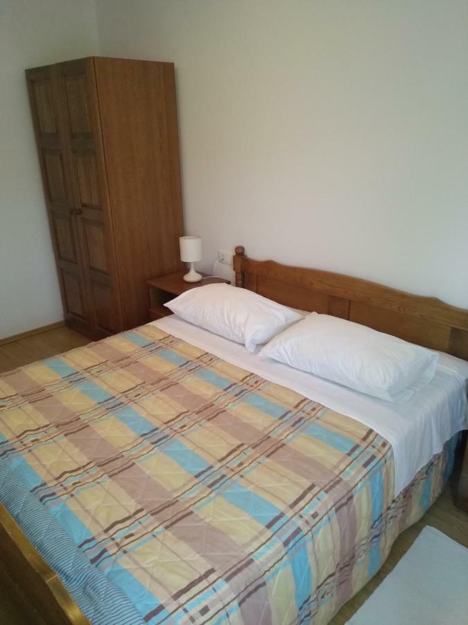 Apartments Palit Раб Екстериор снимка