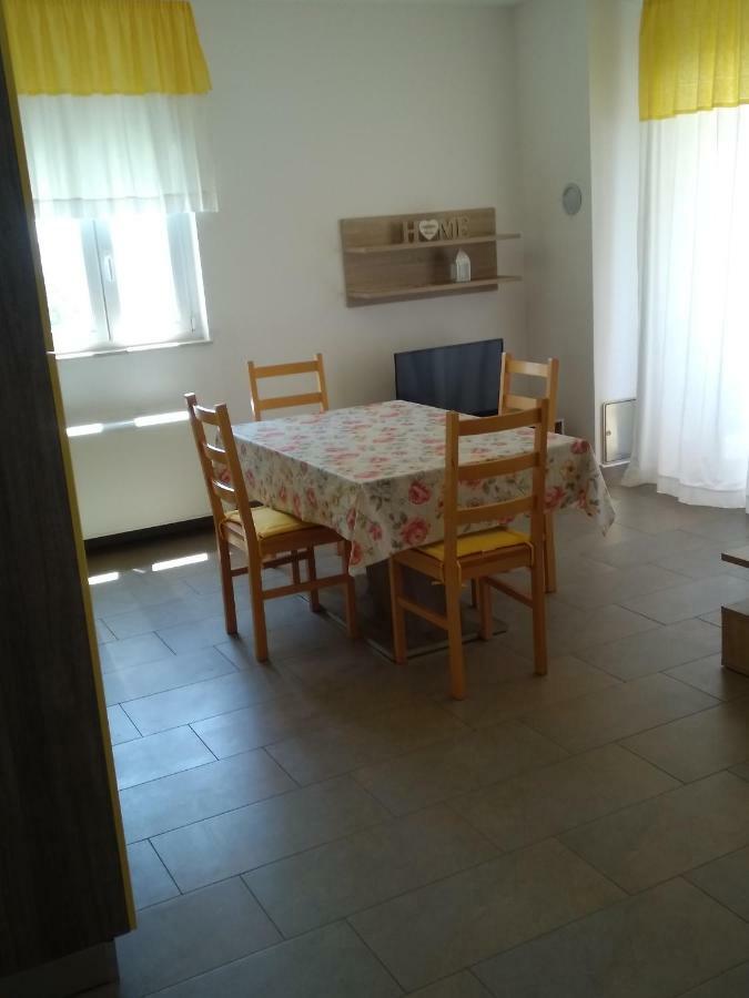 Apartments Palit Раб Екстериор снимка