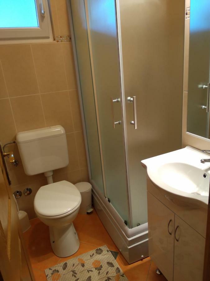 Apartments Palit Раб Екстериор снимка
