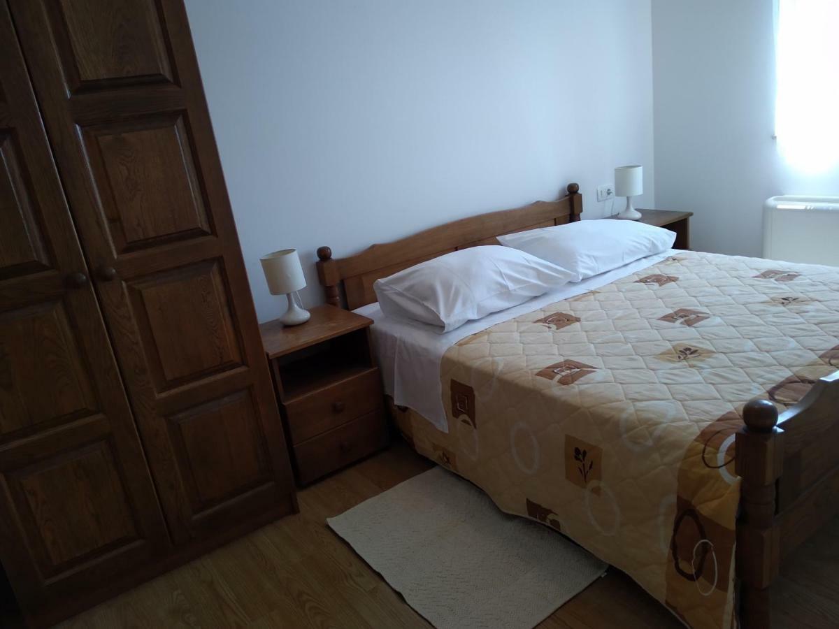 Apartments Palit Раб Екстериор снимка