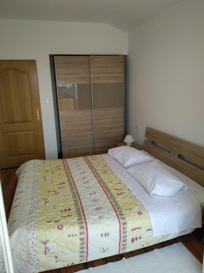 Apartments Palit Раб Екстериор снимка