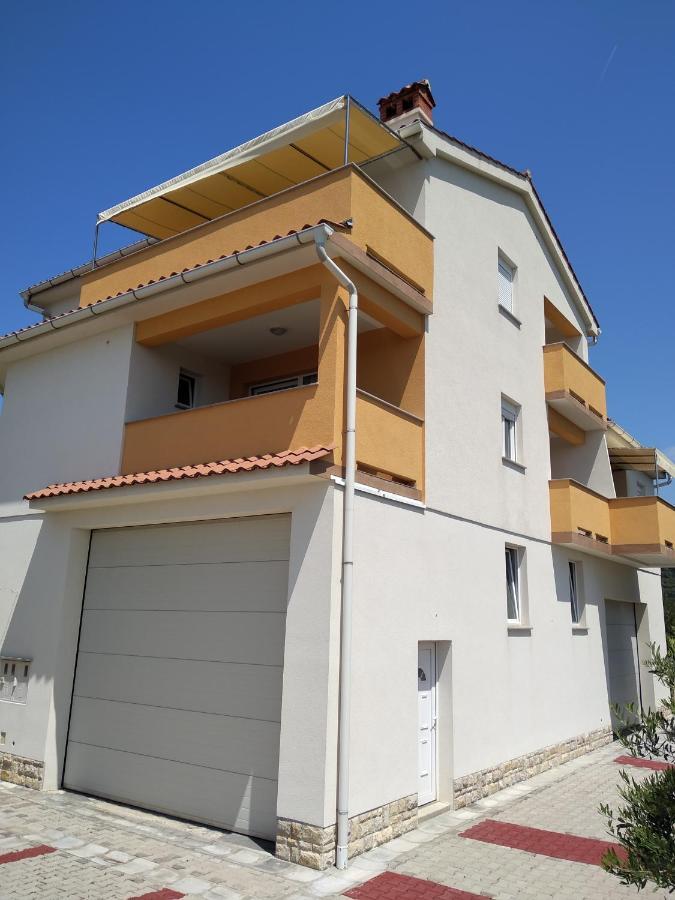 Apartments Palit Раб Екстериор снимка