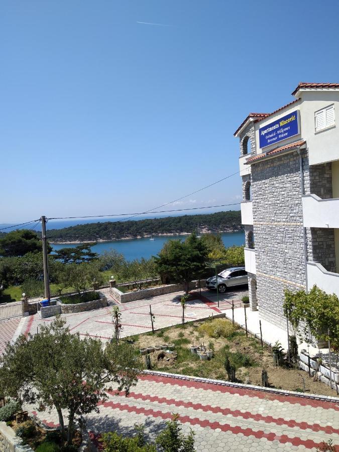Apartments Palit Раб Екстериор снимка